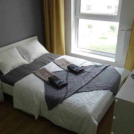 Esperion 7 Days Apartment Варшава Екстериор снимка