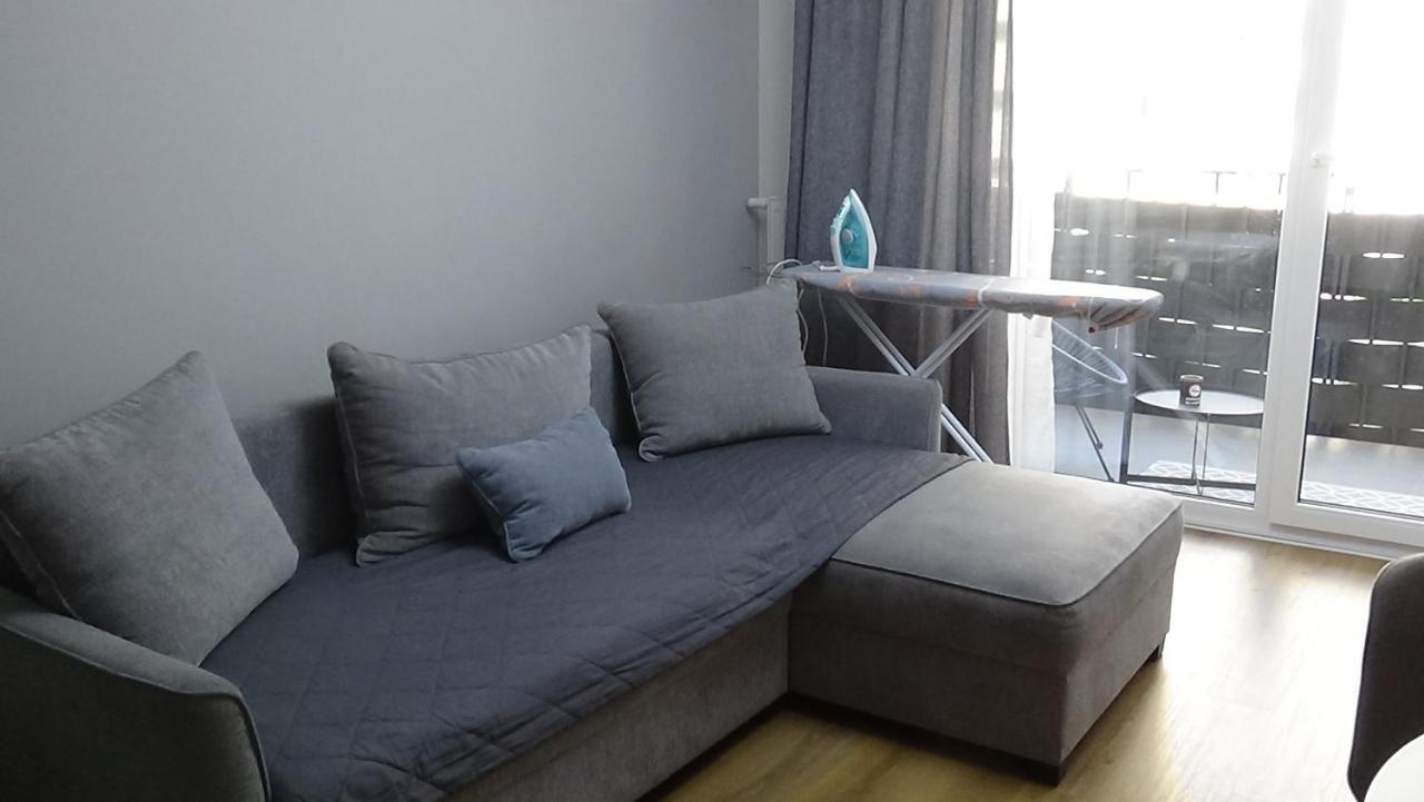 Esperion 7 Days Apartment Варшава Екстериор снимка